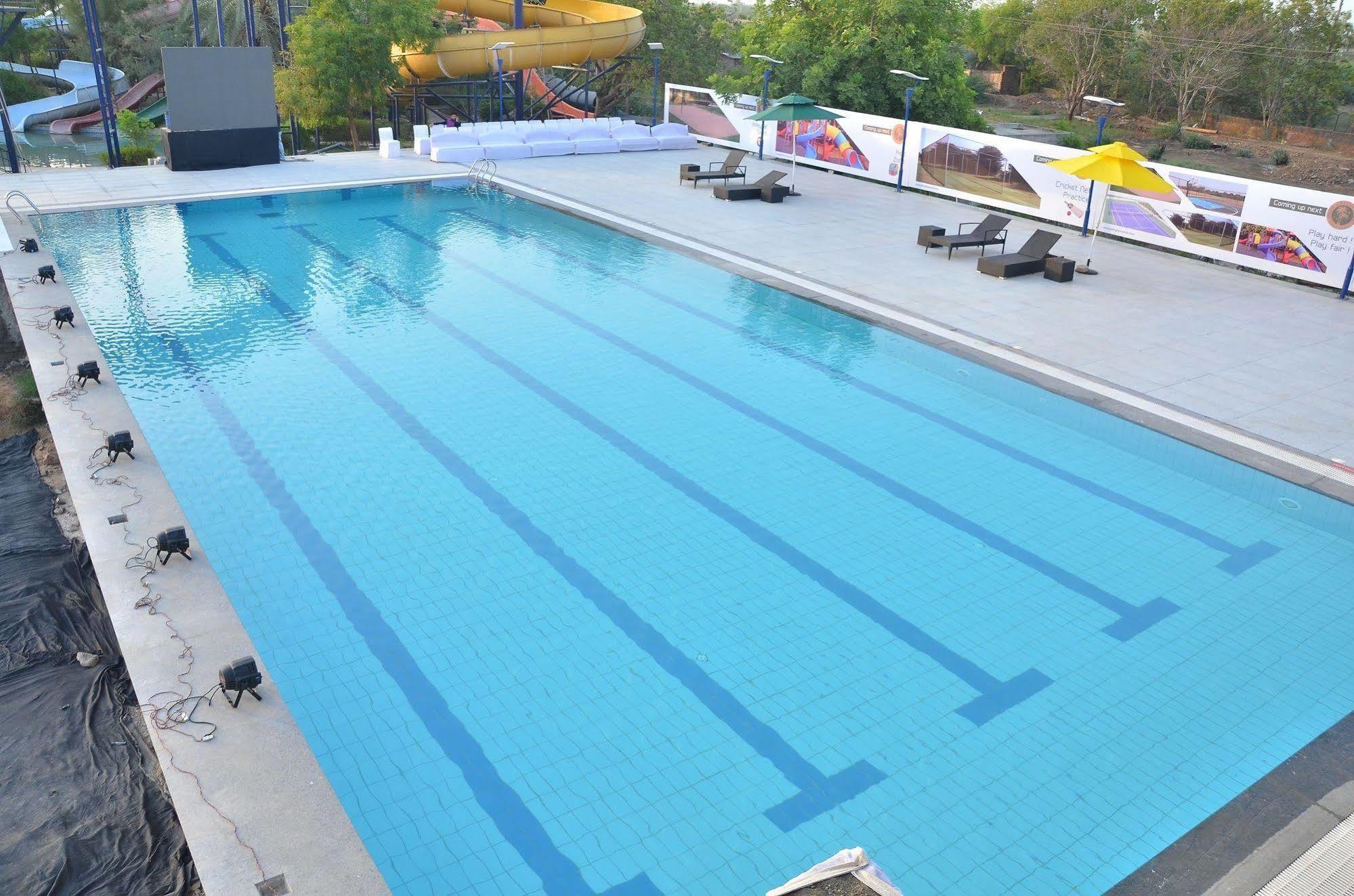 Palm Green Club Resort Jetalpur Εξωτερικό φωτογραφία